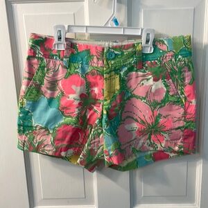 Lilly Pulitzer 5” Callahan Short, Size 2, Multicolor